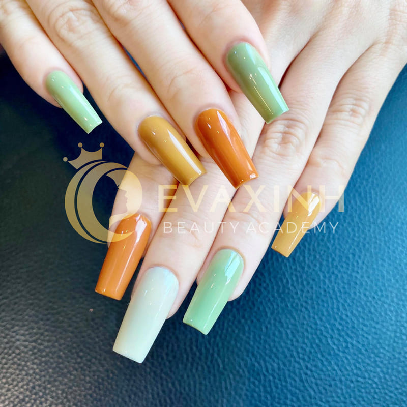 mẫu nail nhẹ nhàng đi học